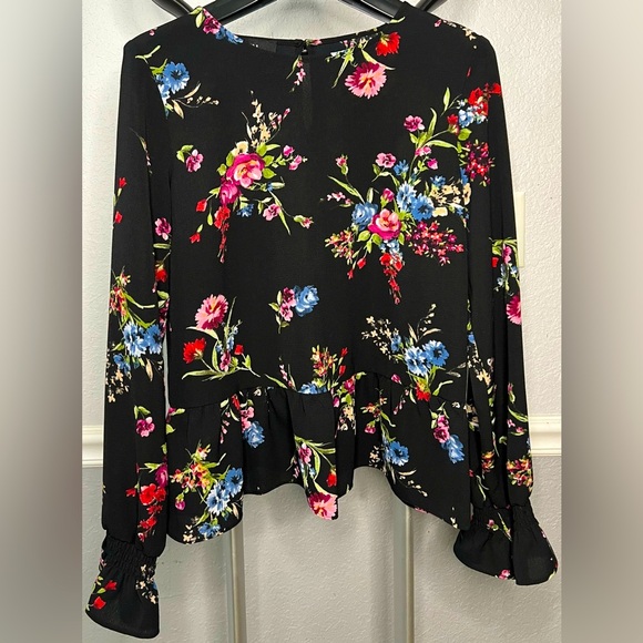 I.N. San Francisco Black & Floral Print Women’s Blouse Size Small - Picture 1 of 3